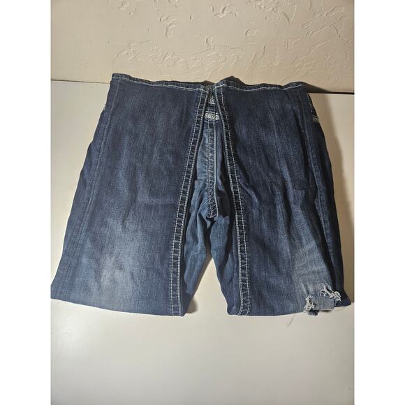 Maurices Premium Womens Embellished Jeans Size 15/16 Short 36x28 - Picture 4 of 6